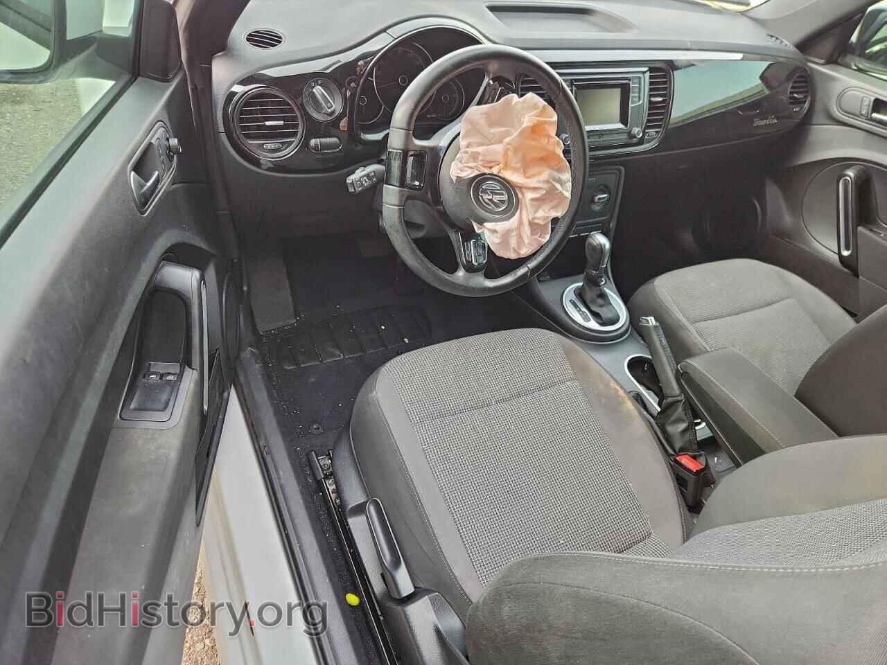 2019 VOLKSWAGEN BEETLE - VIN: 3VWFD7AT3KM714945 - Фото 8