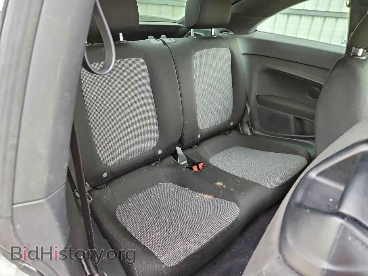 2019 VOLKSWAGEN BEETLE - VIN: 3VWFD7AT3KM714945 - Фото 10