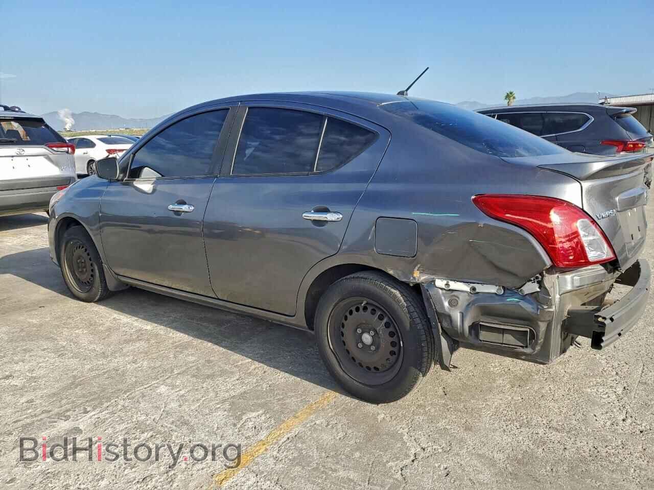 2016 NISSAN VERSA - VIN: 3N1CN7AP2GL890228 - Фото 2