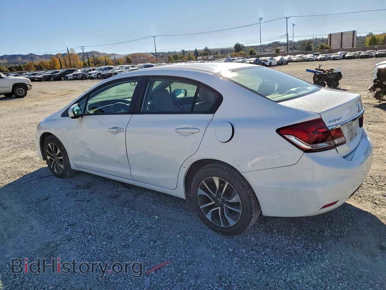 2015 HONDA CIVIC - VIN: 2HGFB2F88FH551053 - Фото 2