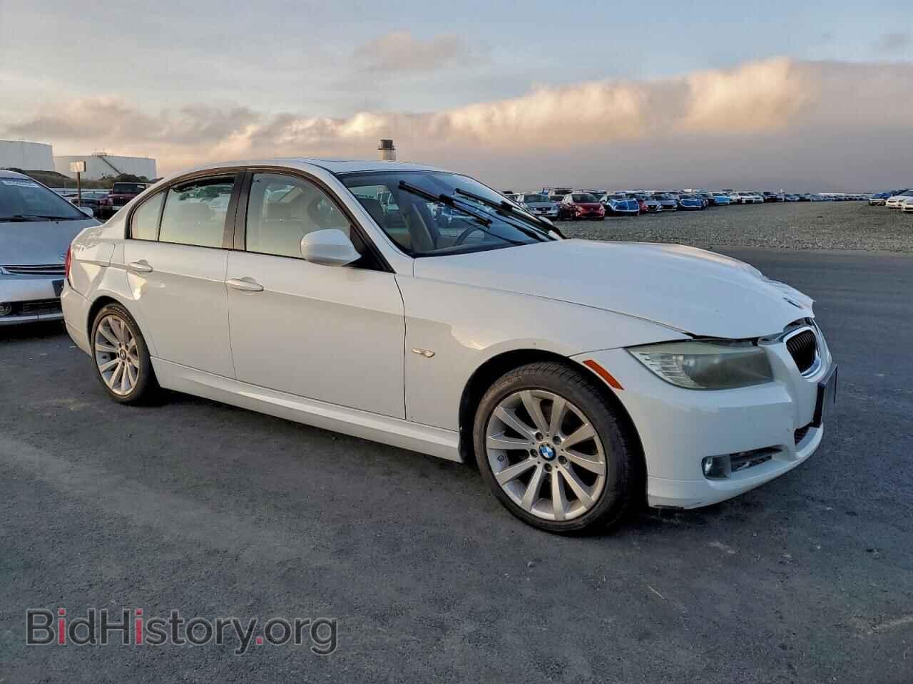 2010 BMW 3 SERIES - VIN: WBAPH5G53ANM34520 - Фото 4