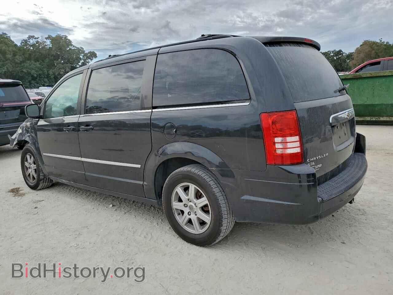 2010 CHRYSLER MINIVAN - VIN: 2A4RR5DX6AR345455 - Фото 2