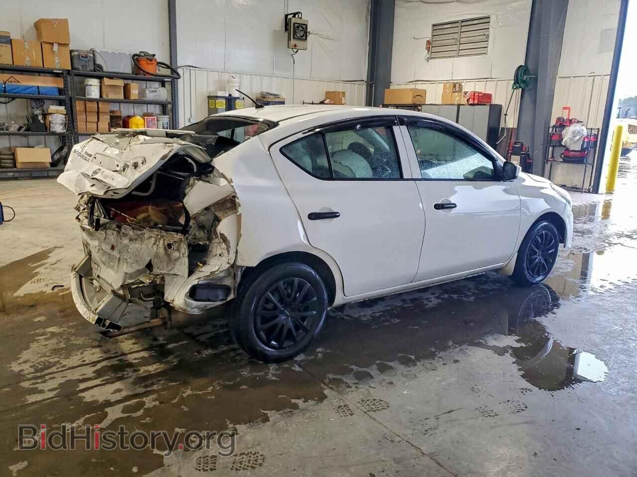 2017 NISSAN VERSA - VIN: 3N1CN7AP9HL850827 - Фото 3