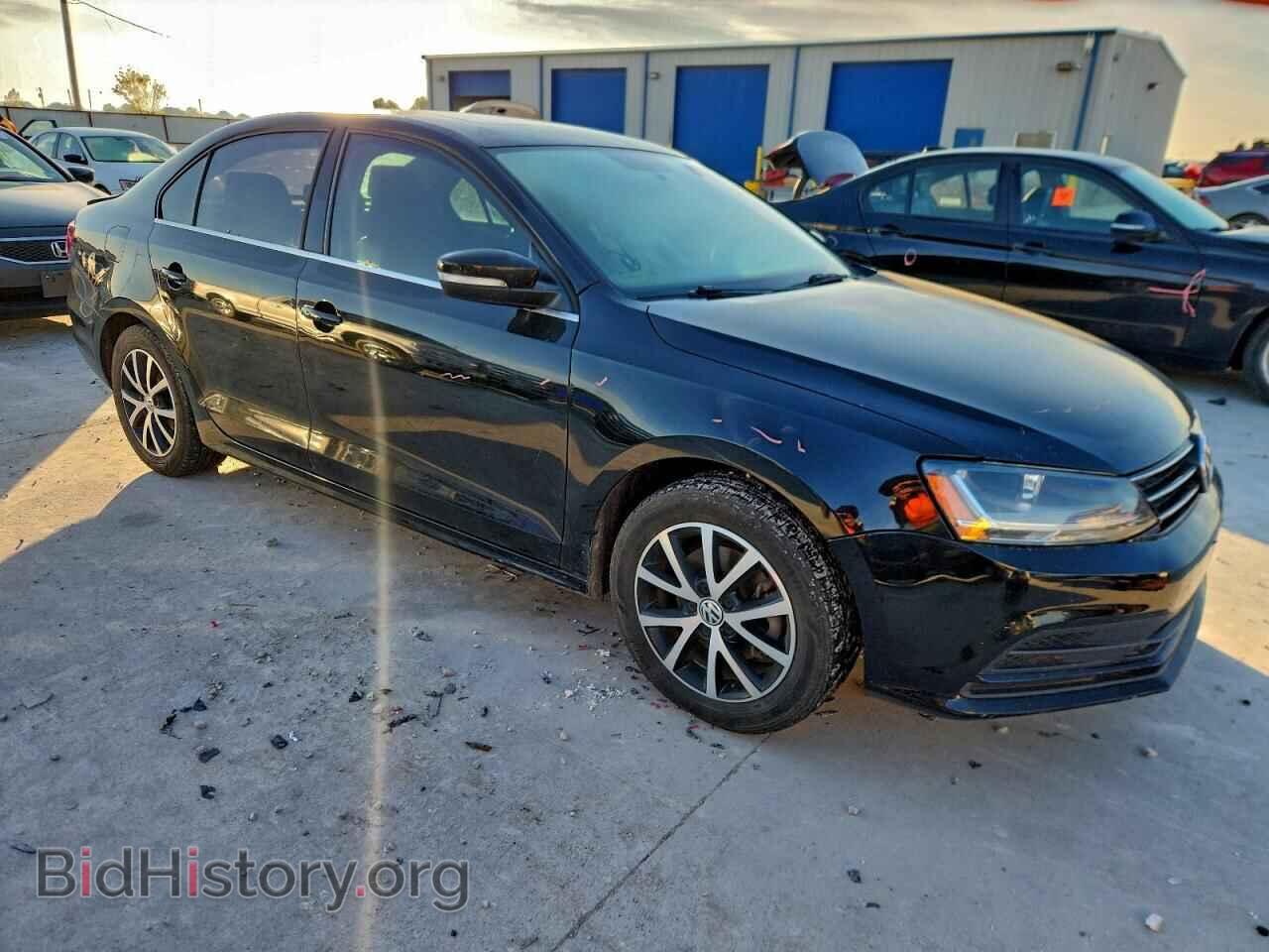2017 VOLKSWAGEN JETTA - VIN: 3VWDB7AJ5HM246429 - Фото 4