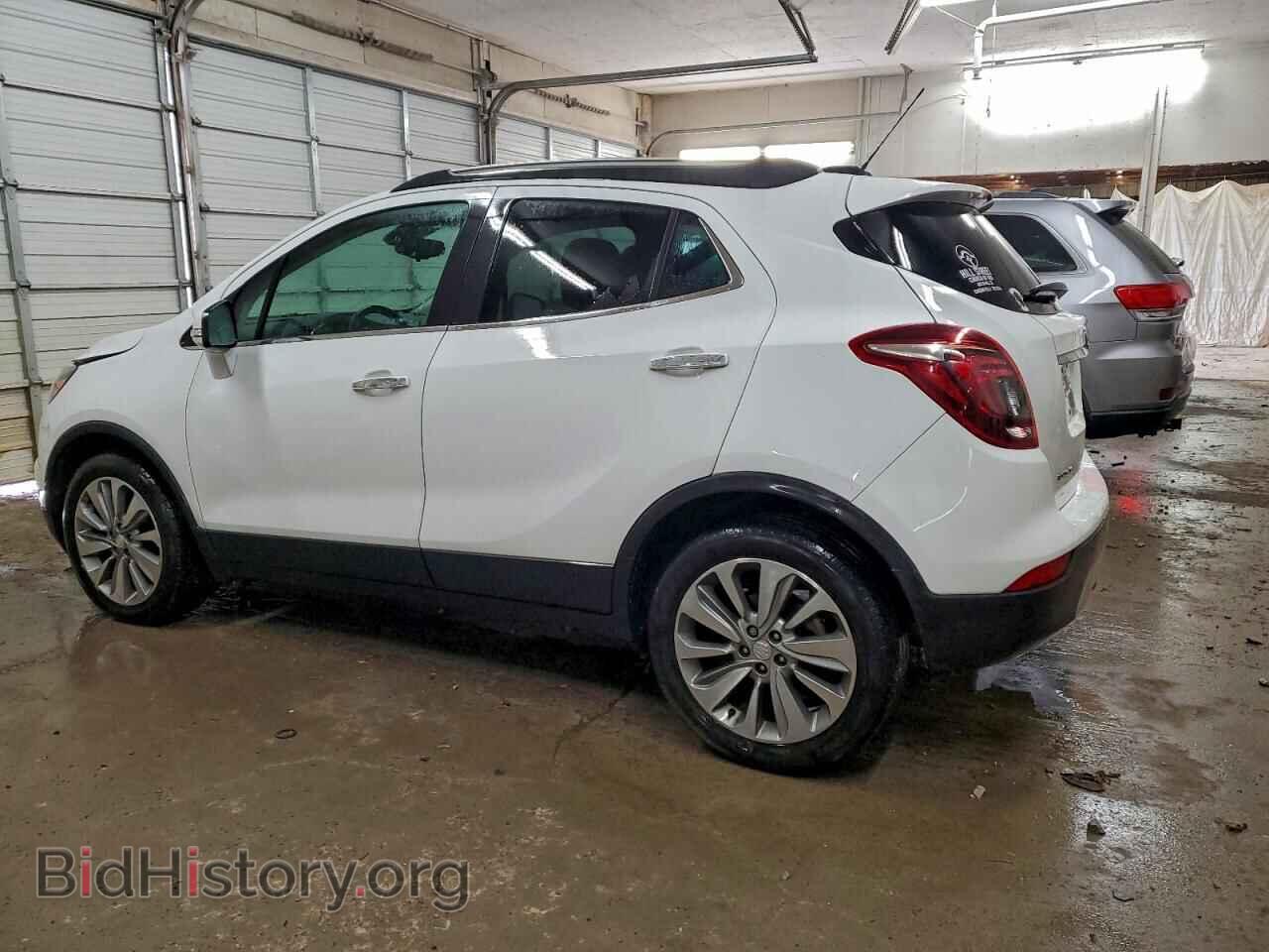 2018 BUICK ENCORE - VIN: KL4CJASB2JB676559 - Photo 2