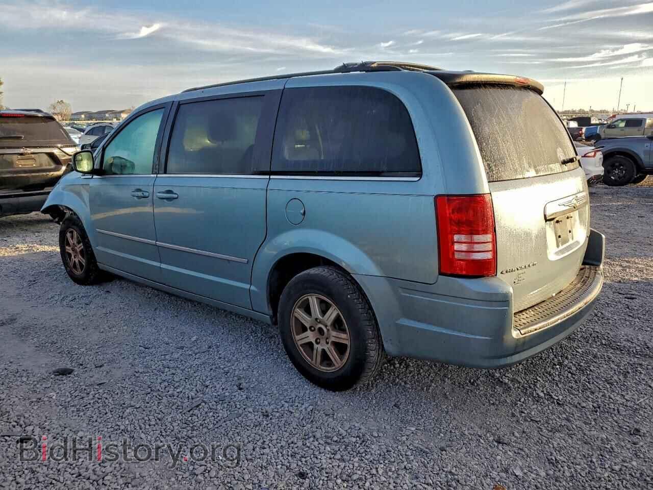 2010 CHRYSLER MINIVAN - VIN: 2A4RR5D19AR494955 - Photo 2