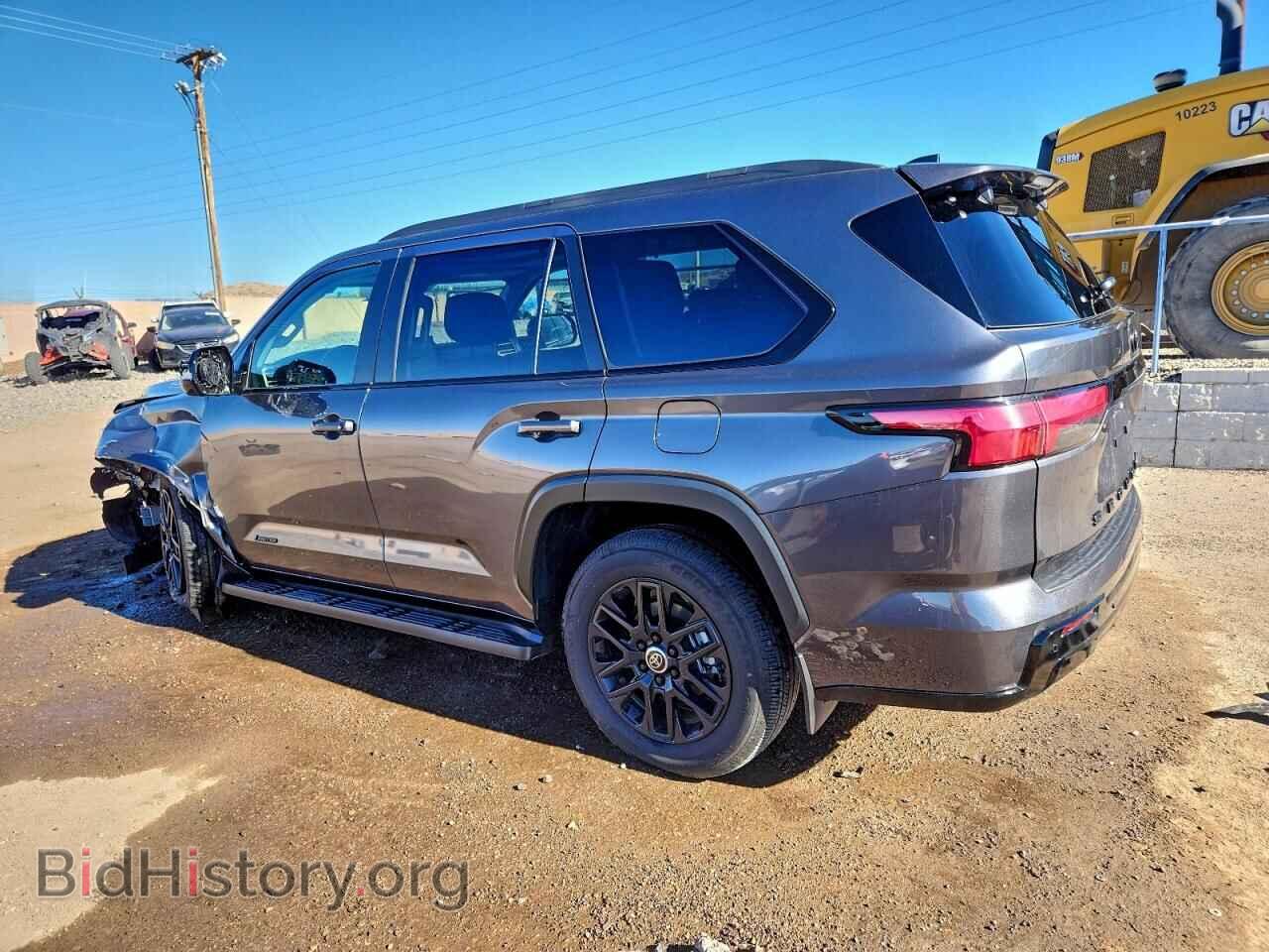 2024 TOYOTA SEQUOIA - VIN: 7SVAAABA9RX022618 - Фото 2