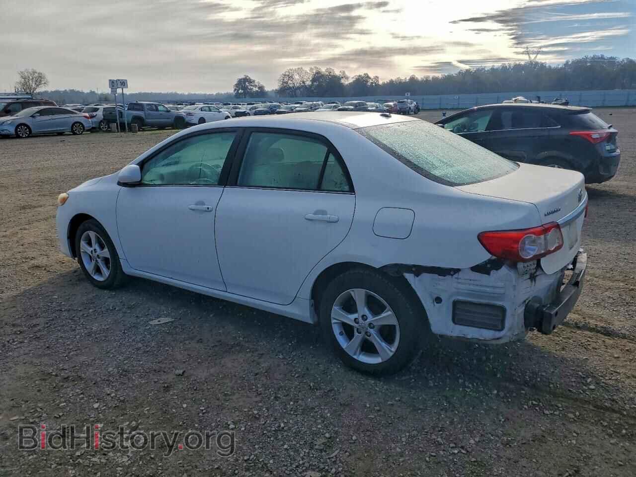 2013 TOYOTA COROLLA - VIN: 2T1BU4EE6DC997686 - Фото 2