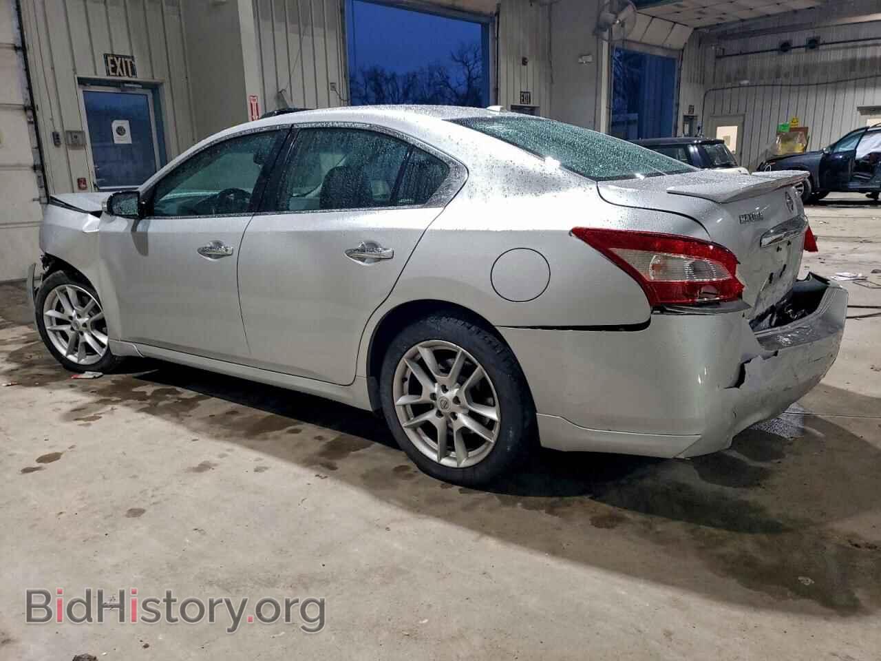 2011 NISSAN MAXIMA - VIN: 1N4AA5AP7BC852752 - Фото 2