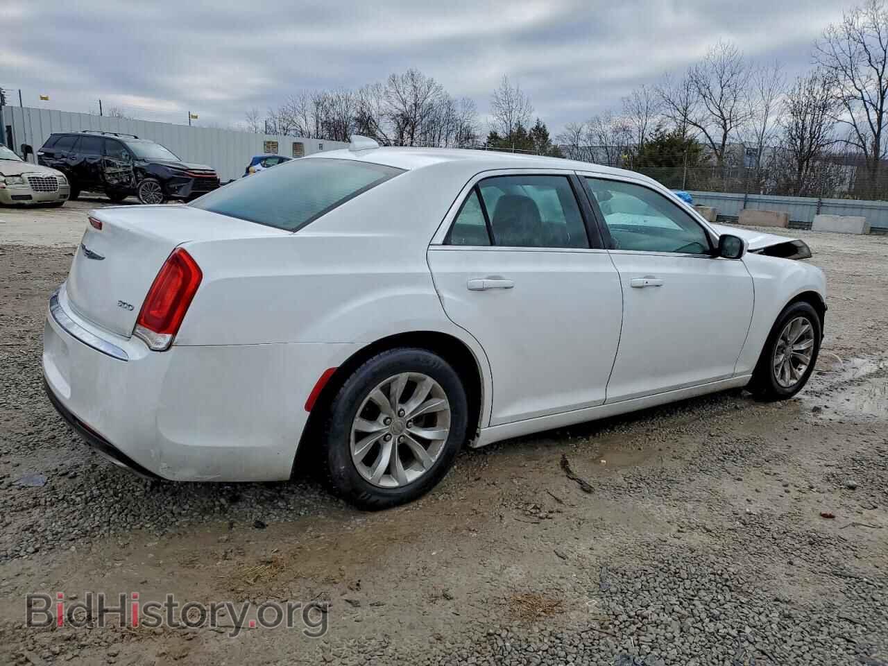 2015 CHRYSLER 300 - VIN: 2C3CCAAG5FH882152 - Фото 3