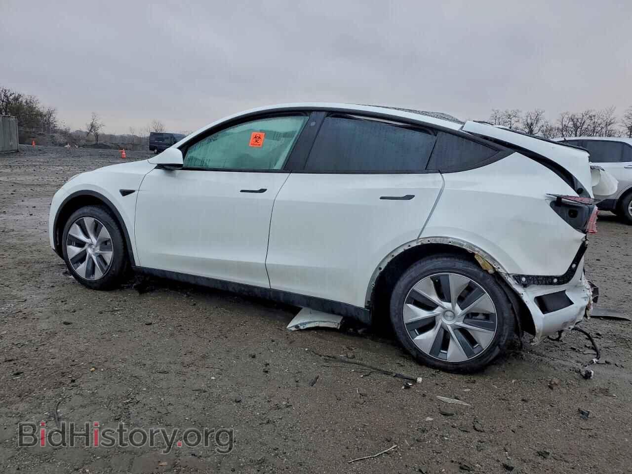 2022 TESLA MODEL Y - VIN: 7SAYGDEE8NF400636 - Фото 2