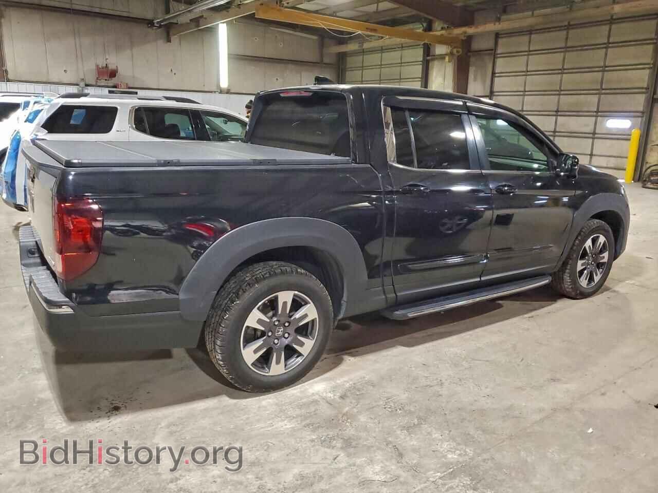 2017 HONDA RIDGELINE - VIN: 5FPYK3F64HB004762 - Photo 3