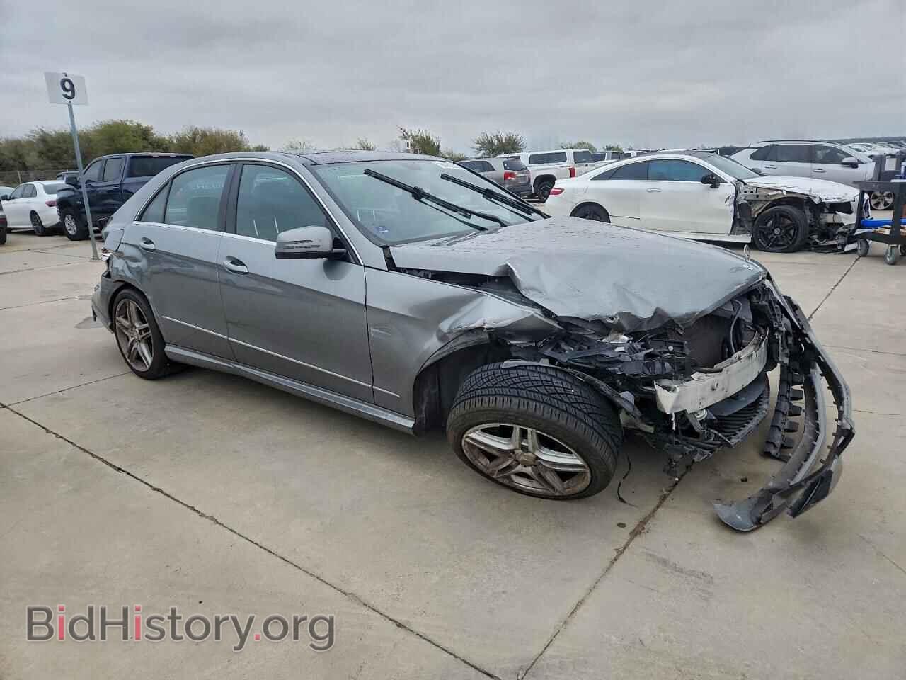 2011 MERCEDES-BENZ E-CLASS - VIN: WDDHF5GB2BA360721 - Фото 4