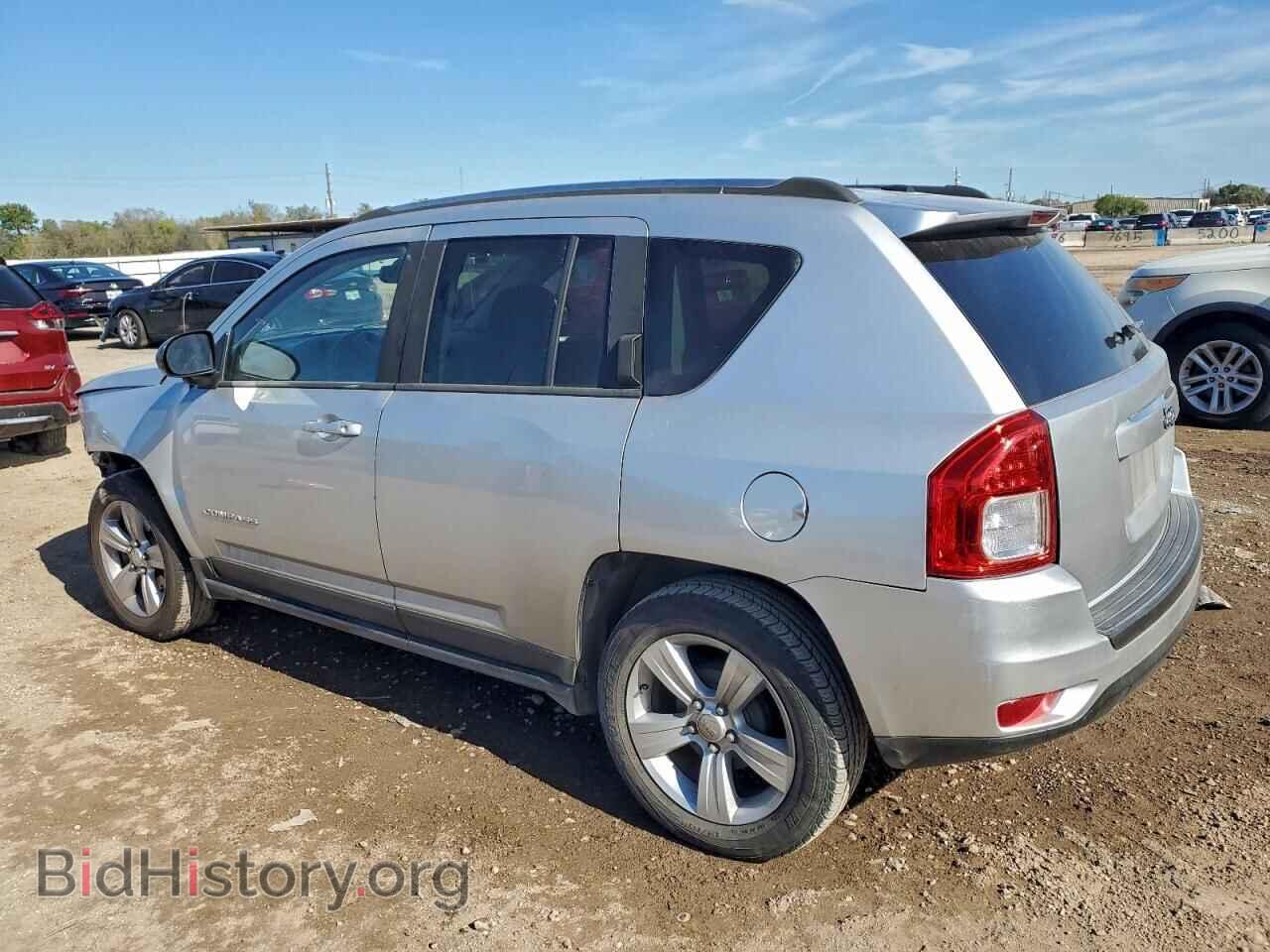 2012 JEEP COMPASS - VIN: 1C4NJCEB0CD601842 - Фото 2