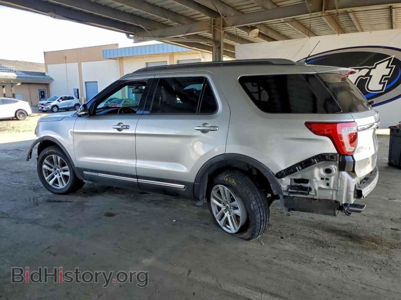 2018 FORD EXPLORER - VIN: 1FM5K8D87JGB18355 - Photo 2