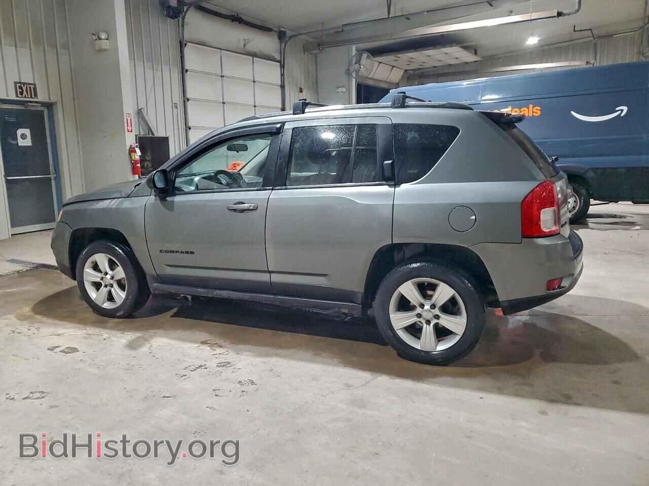 2012 JEEP COMPASS - VIN: 1C4NJDBB7CD676788 - Photo 2