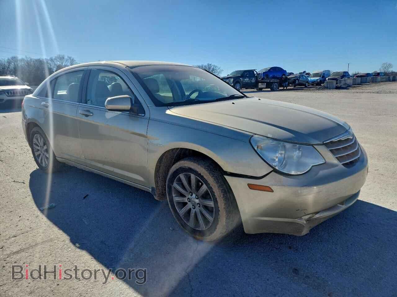 2010 CHRYSLER SEBRING - VIN: 1C3CC5FB0AN120156 - Фото 4