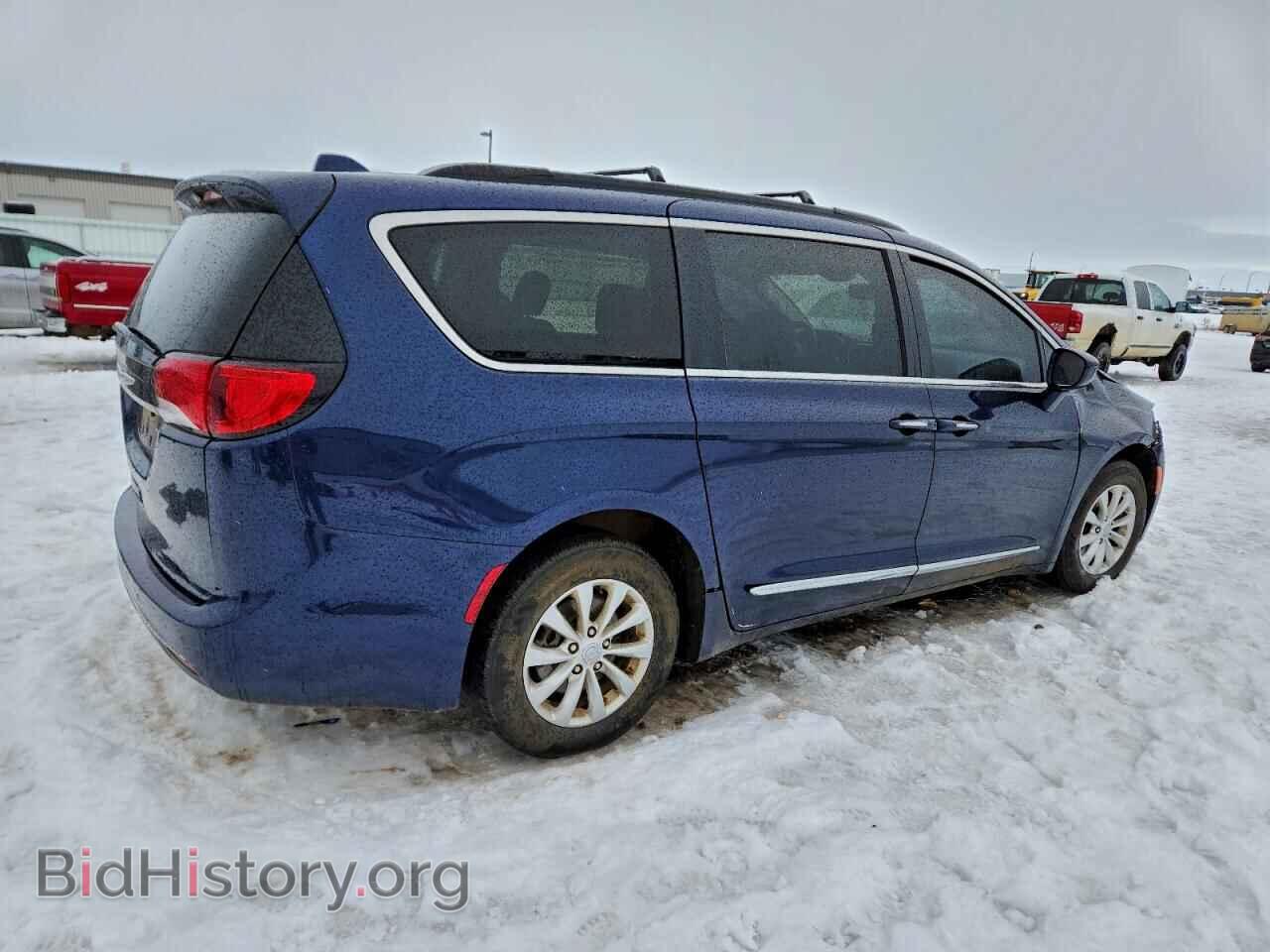2017 CHRYSLER PACIFICA - VIN: 2C4RC1BG0HR526368 - Photo 3