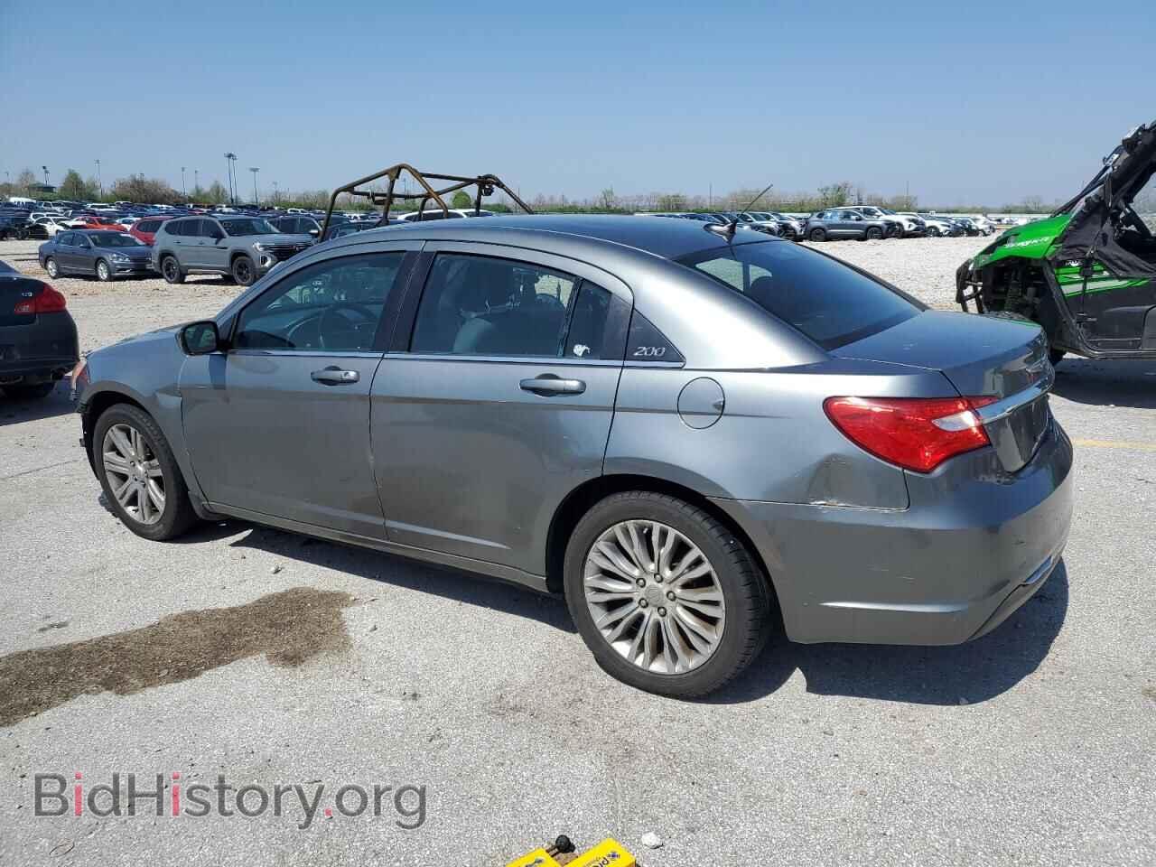 2012 CHRYSLER 200 - VIN: 1C3CCBAB5CN113406 - Фото 2