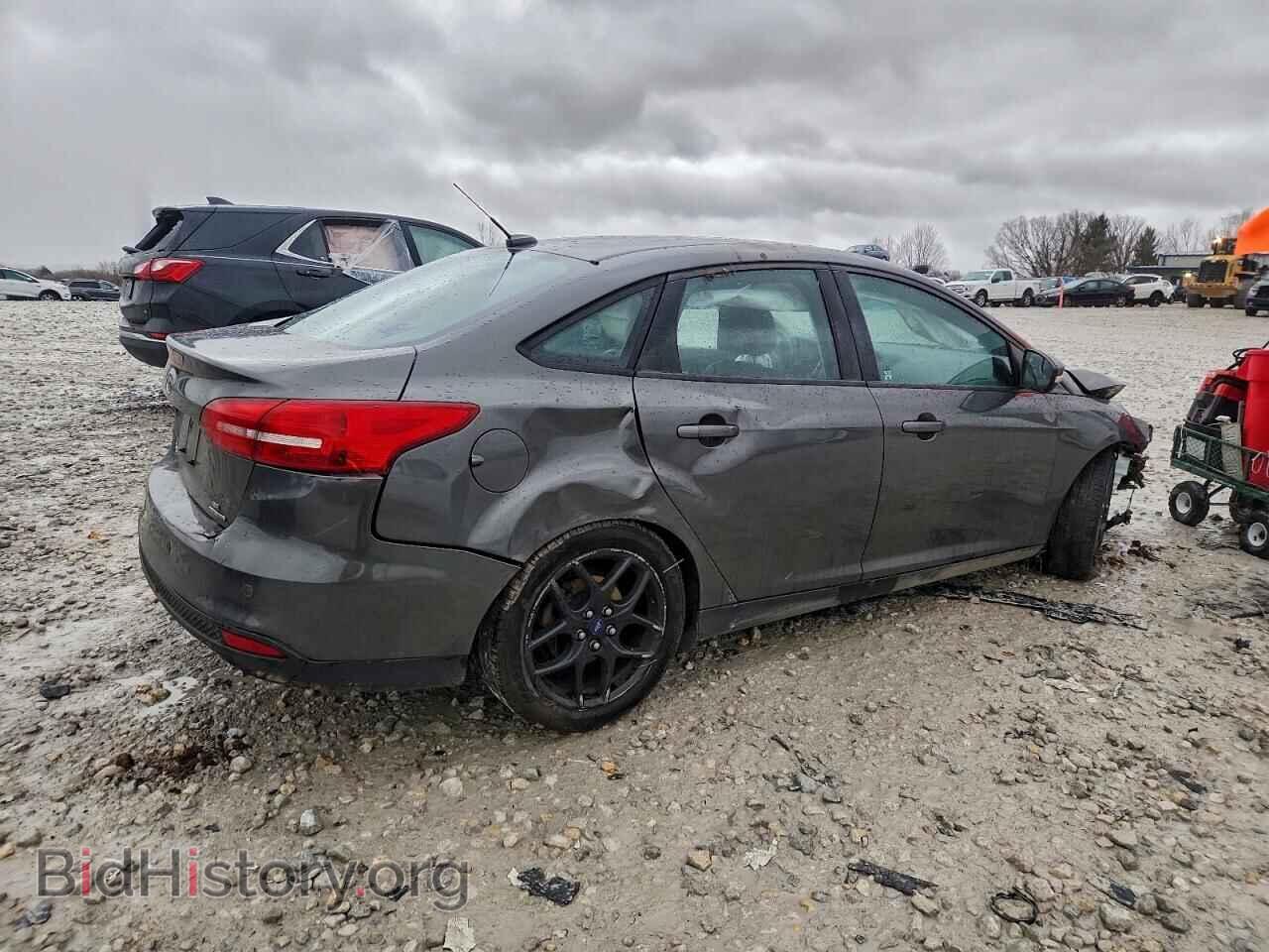 2016 FORD FOCUS - VIN: 1FADP3F24GL220618 - Фото 3