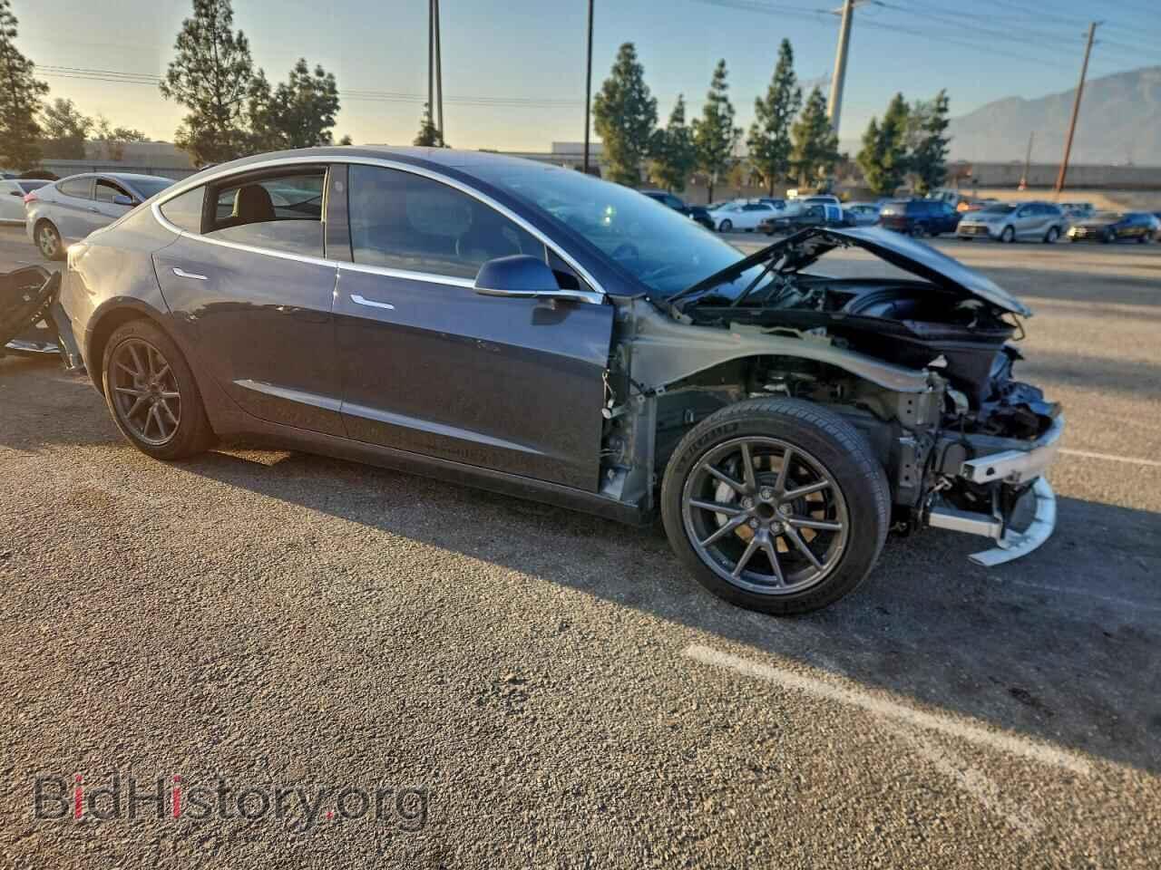 2018 TESLA MODEL 3 - VIN: 5YJ3E1EA9JF014049 - Photo 4