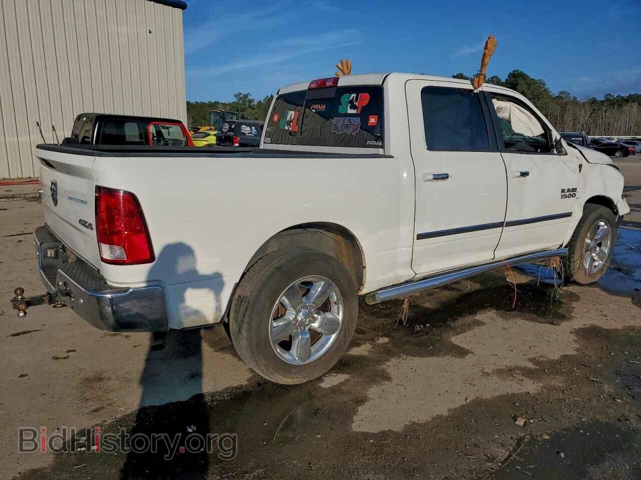 2018 RAM 1500 - VIN: 3C6RR7LG8JG195848 - Фото 3