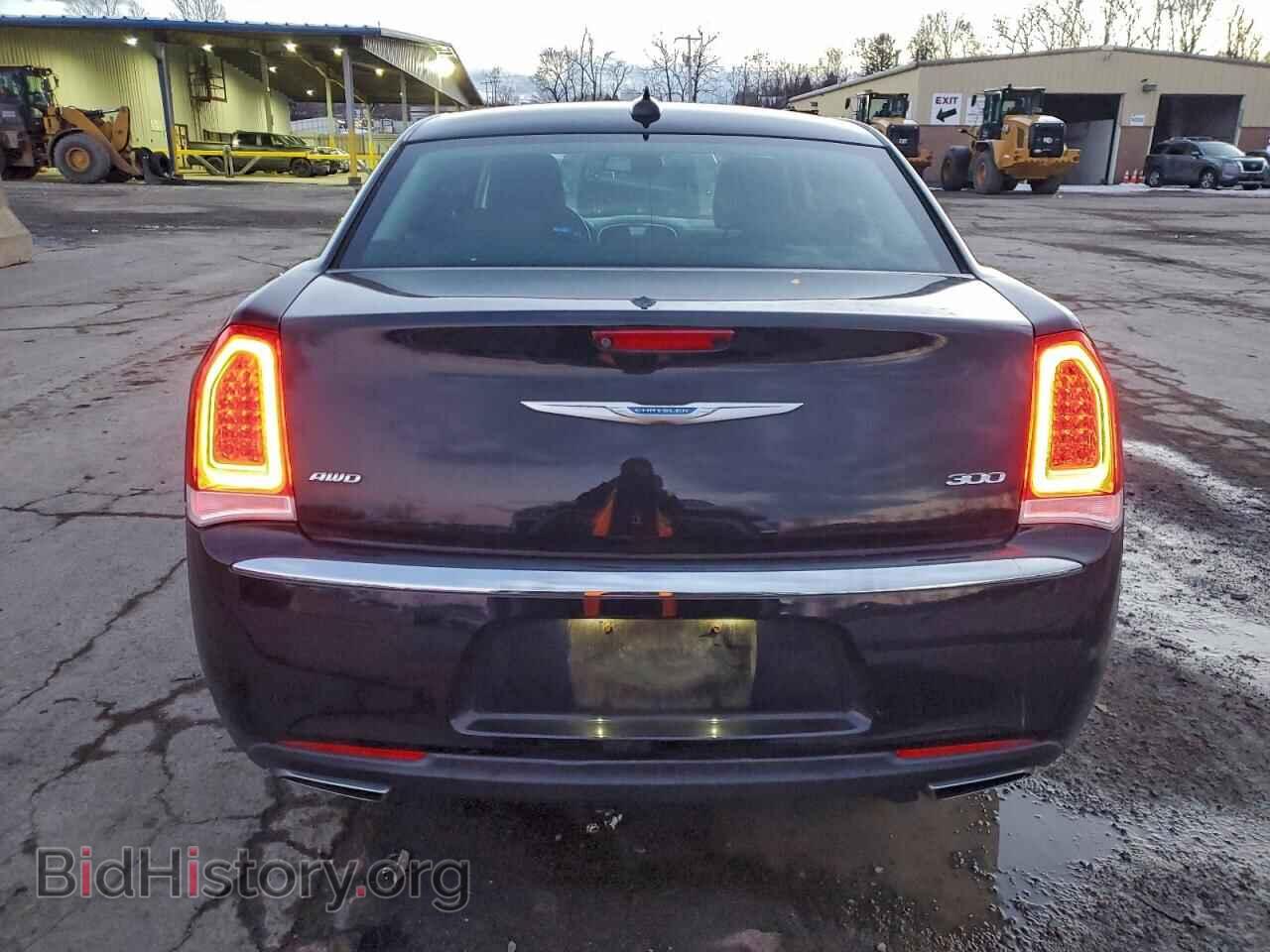2018 CHRYSLER 300 - VIN: 2C3CCARG0JH218452 - Фото 6