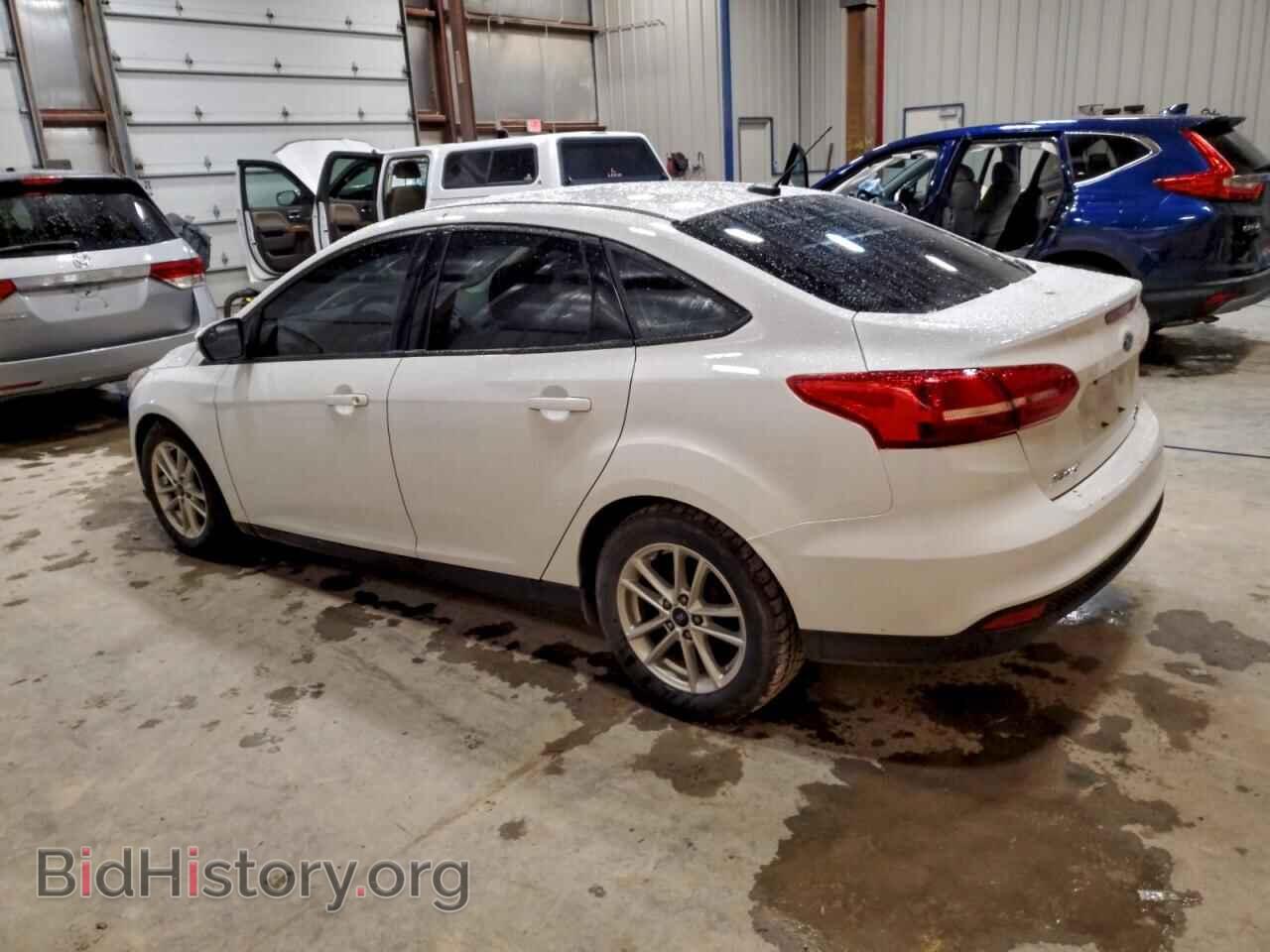 2016 FORD FOCUS - VIN: 1FADP3F25GL303524 - Фото 2