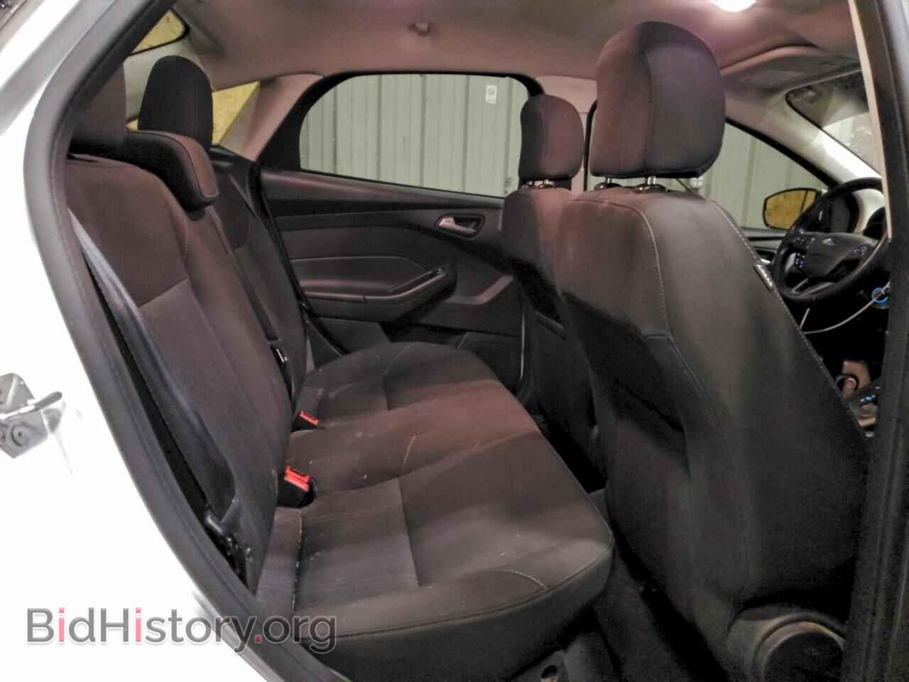 2016 FORD FOCUS - VIN: 1FADP3F25GL303524 - Фото 10