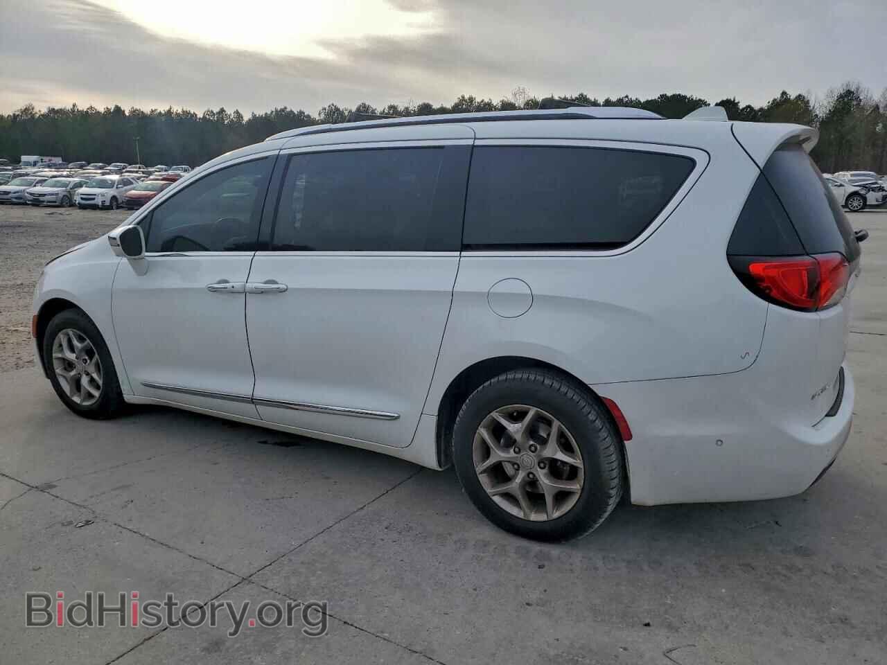 2017 CHRYSLER PACIFICA - VIN: 2C4RC1GG9HR734838 - Фото 2