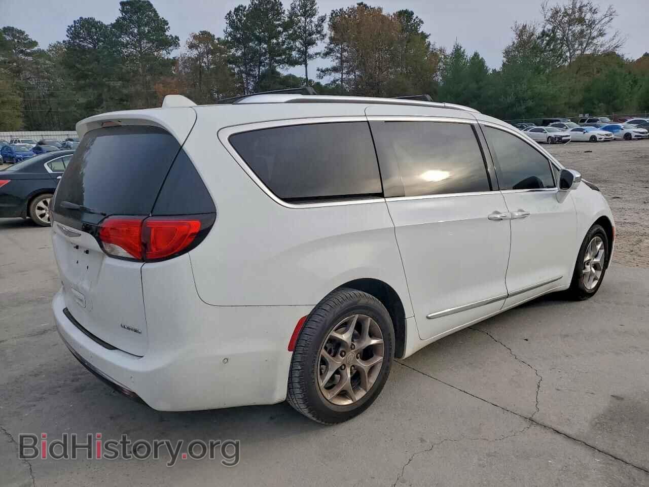 2017 CHRYSLER PACIFICA - VIN: 2C4RC1GG9HR734838 - Фото 3