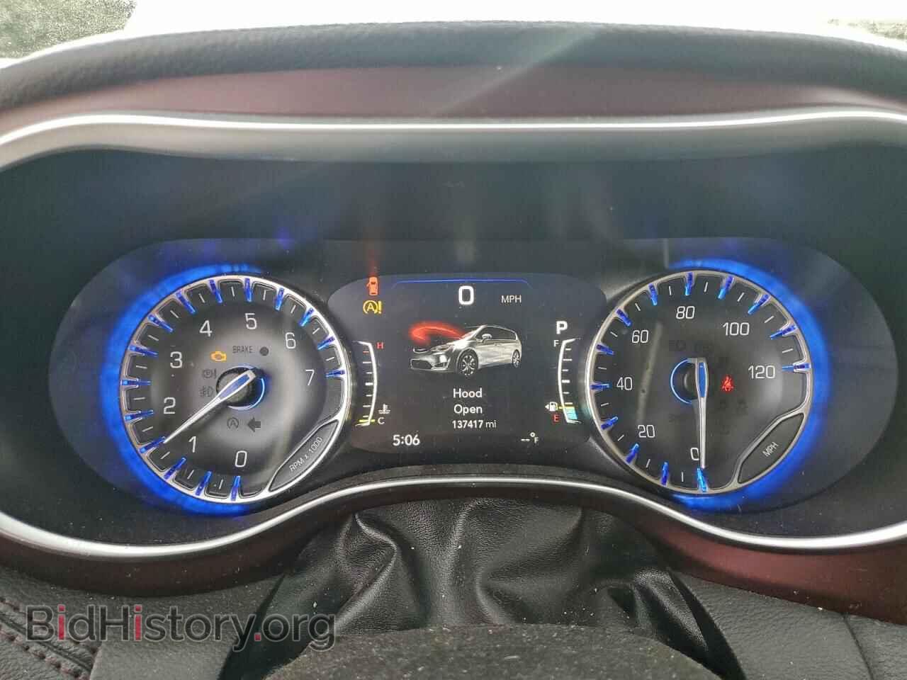 2017 CHRYSLER PACIFICA - VIN: 2C4RC1GG9HR734838 - Фото 9
