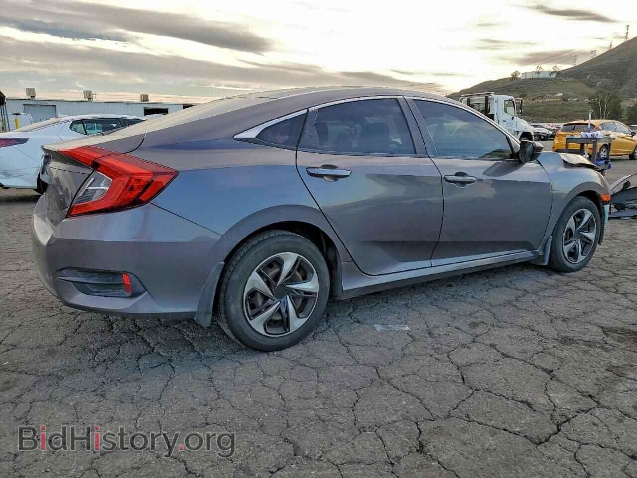 2016 HONDA CIVIC - VIN: 19XFC2F68GE219556 - Фото 3