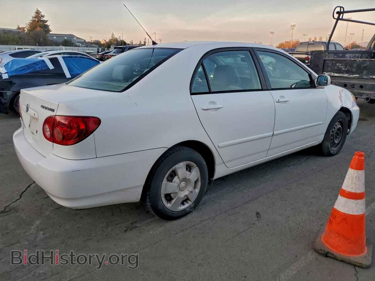 2006 TOYOTA COROLLA - VIN: 1NXBR32E26Z624713 - Фото 3