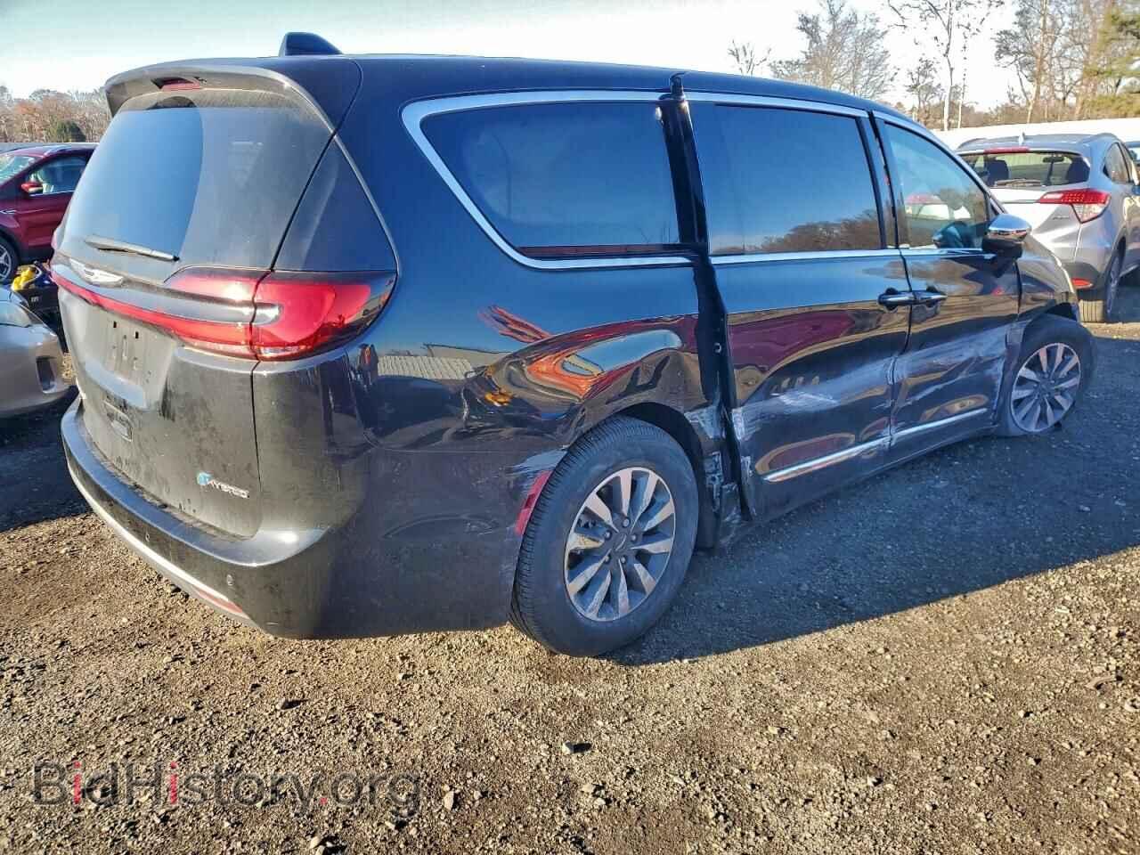 2023 CHRYSLER PACIFICA - VIN: 2C4RC1S71PR543811 - Фото 3