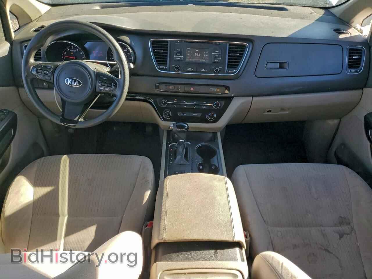 2017 KIA All Models - VIN: KNDMB5C17H6219138 - Photo 8