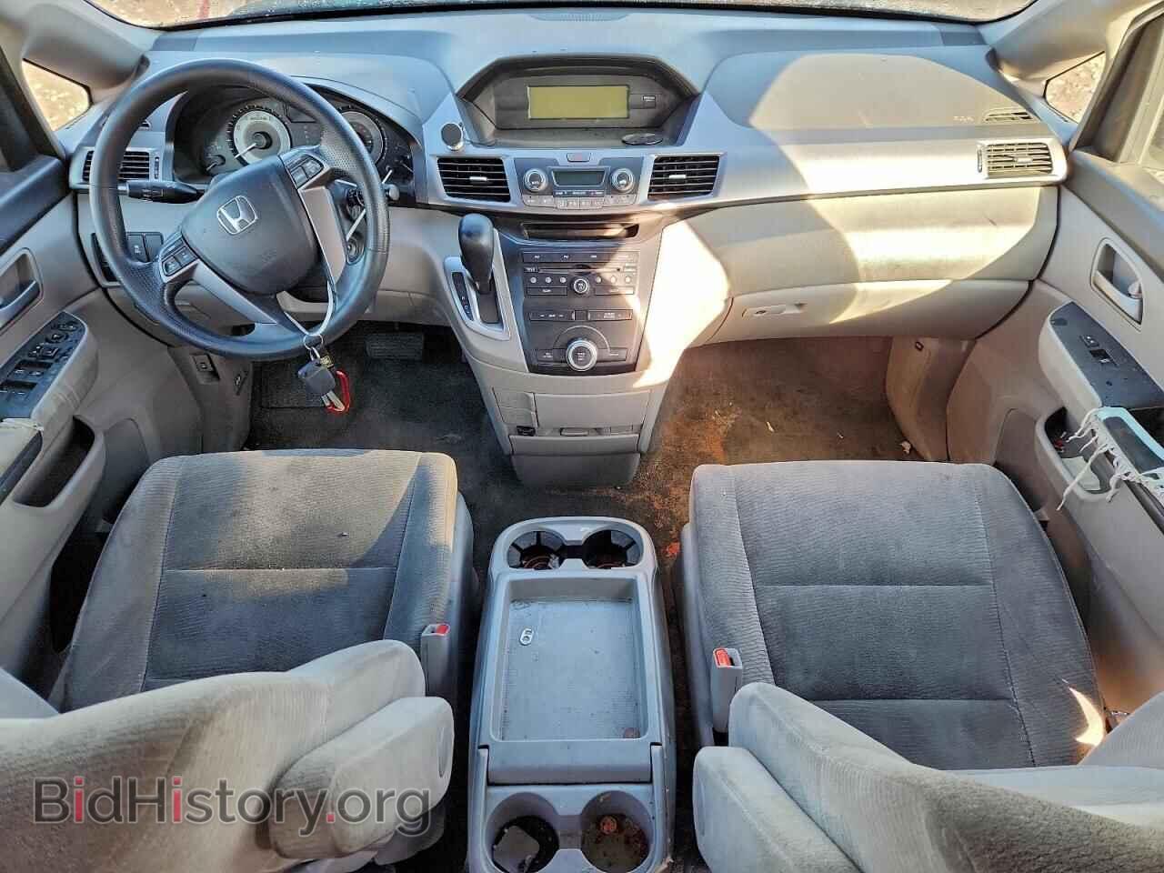 2011 HONDA All Models - VIN: 5FNRL5H40BB011913 - Photo 8