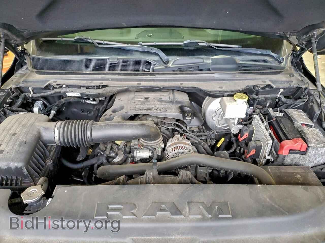 2019 RAM 1500 - VIN: 1C6SRFFT5KN730972 - Фото 11