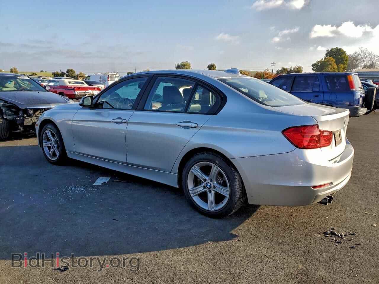 2013 BMW 3 SERIES - VIN: WBA3C1C59DF438596 - Фото 2