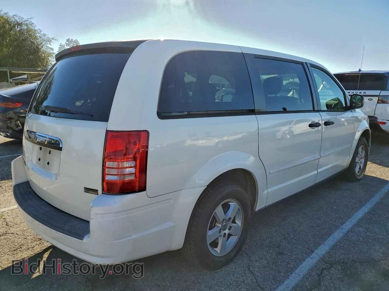 2008 CHRYSLER MINIVAN - VIN: 2A8HR44H98R734677 - Фото 3