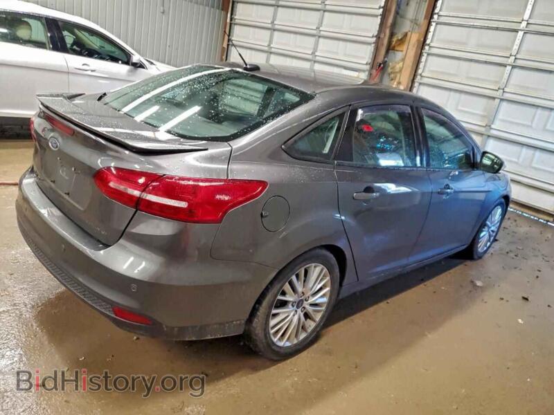 2016 Ford FOCUS (VIN 1FADP3J29GL274732) — фото 3 из 14