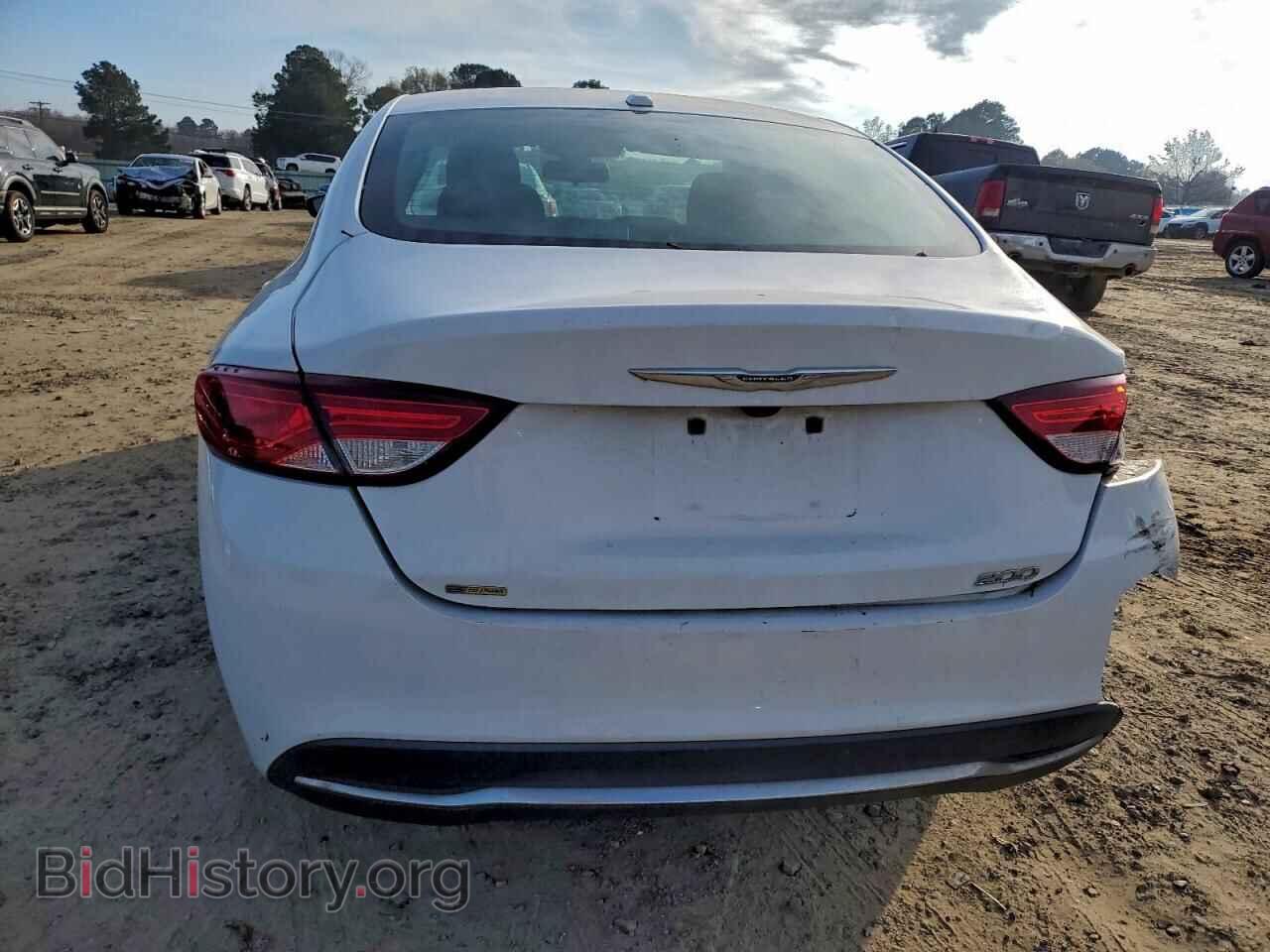 2015 CHRYSLER 200 - VIN: 1C3CCCAB0FN611880 - Фото 6
