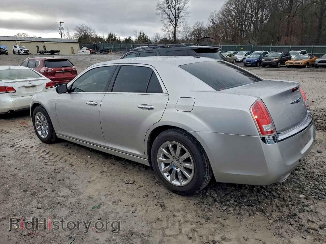 2012 CHRYSLER 300 - VIN: 2C3CCACG7CH200817 - Photo 2