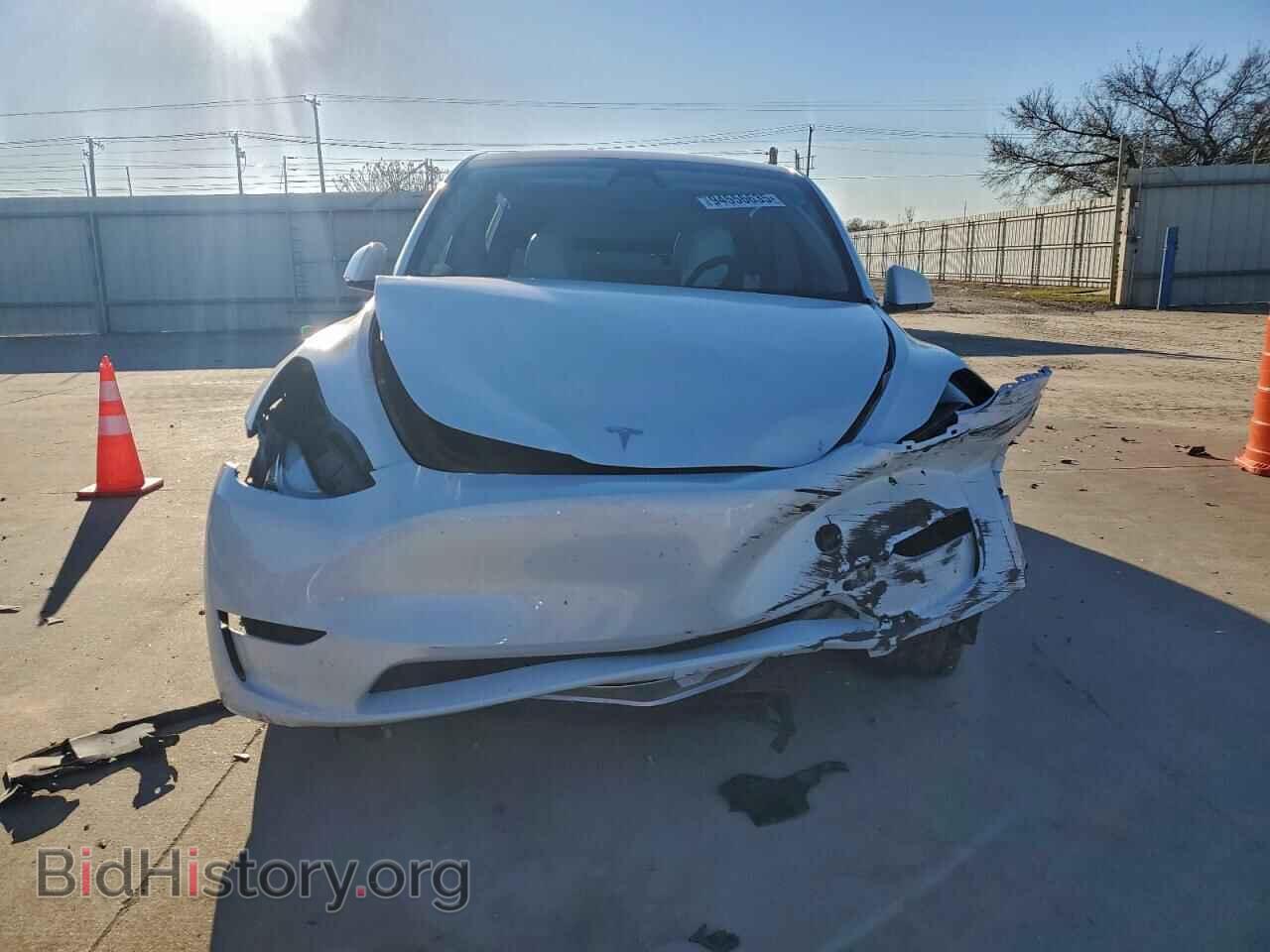 2024 TESLA MODEL Y - VIN: 7SAYGDED7RA303132 - Фото 5