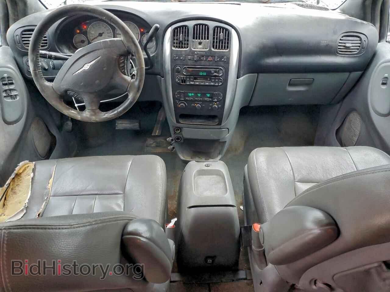 2005 CHRYSLER MINIVAN - VIN: 2C8GP54L45R136901 - Photo 8