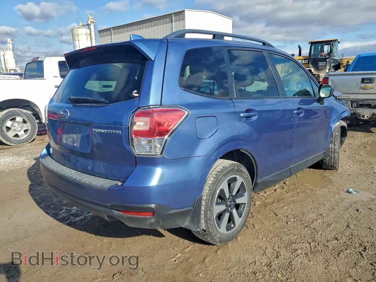 2018 SUBARU FORESTER - VIN: JF2SJAEC1JH506648 - Фото 3