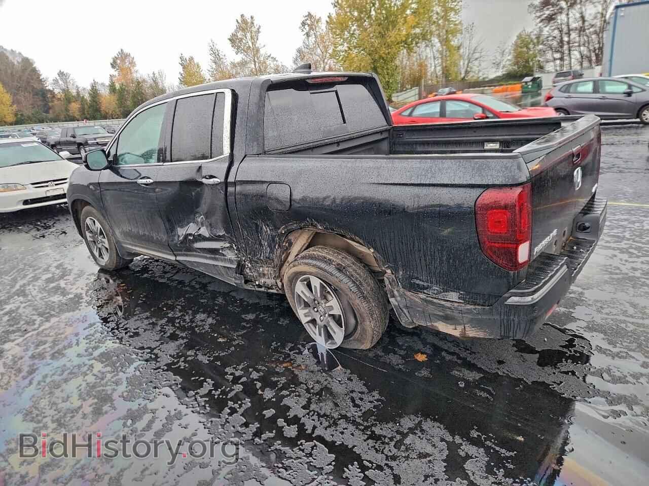 2019 HONDA RIDGELINE - VIN: 5FPYK3F7XKB010565 - Photo 2
