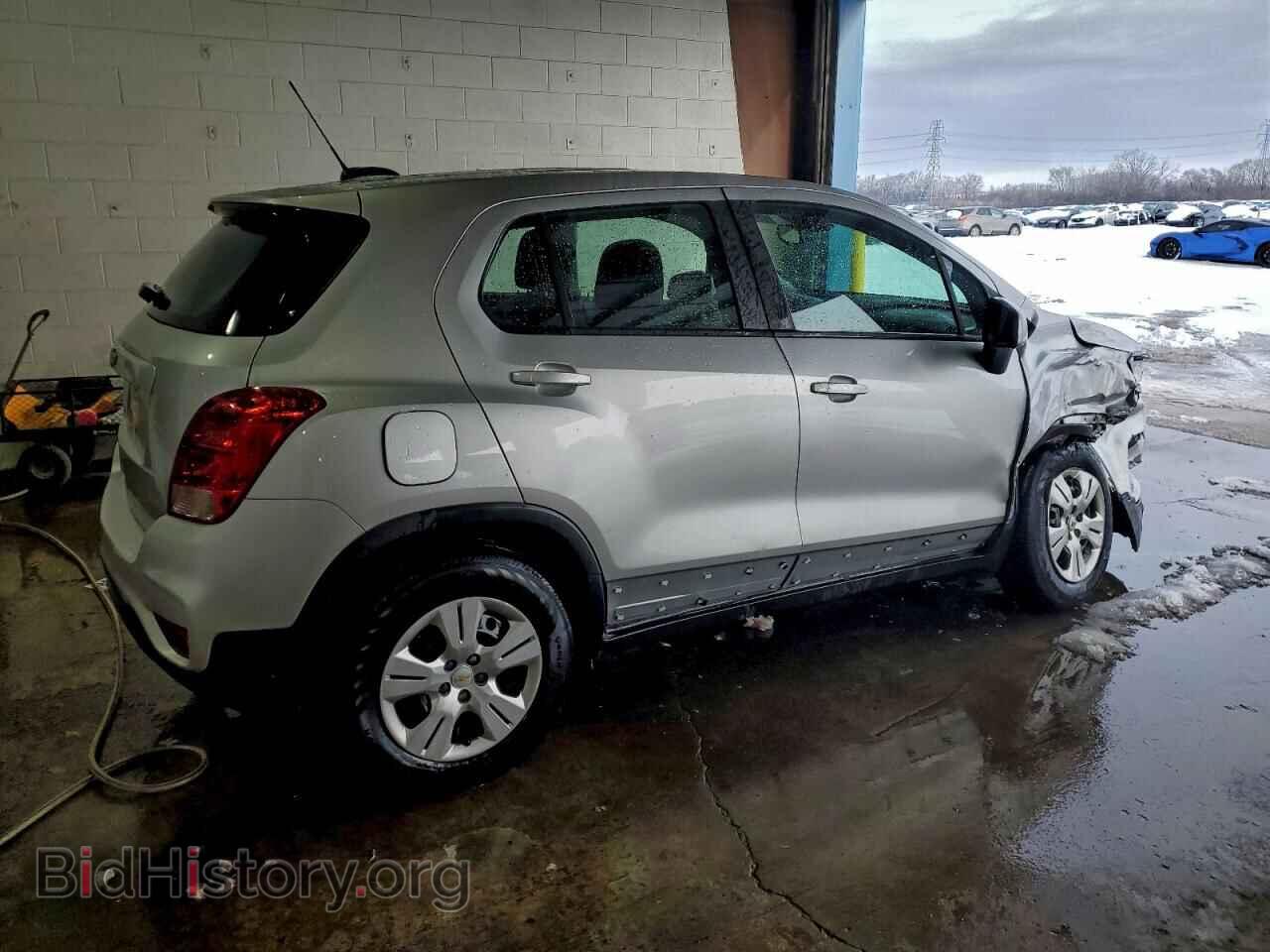 2018 CHEVROLET TRAX - VIN: KL7CJKSB0JB606051 - Фото 3