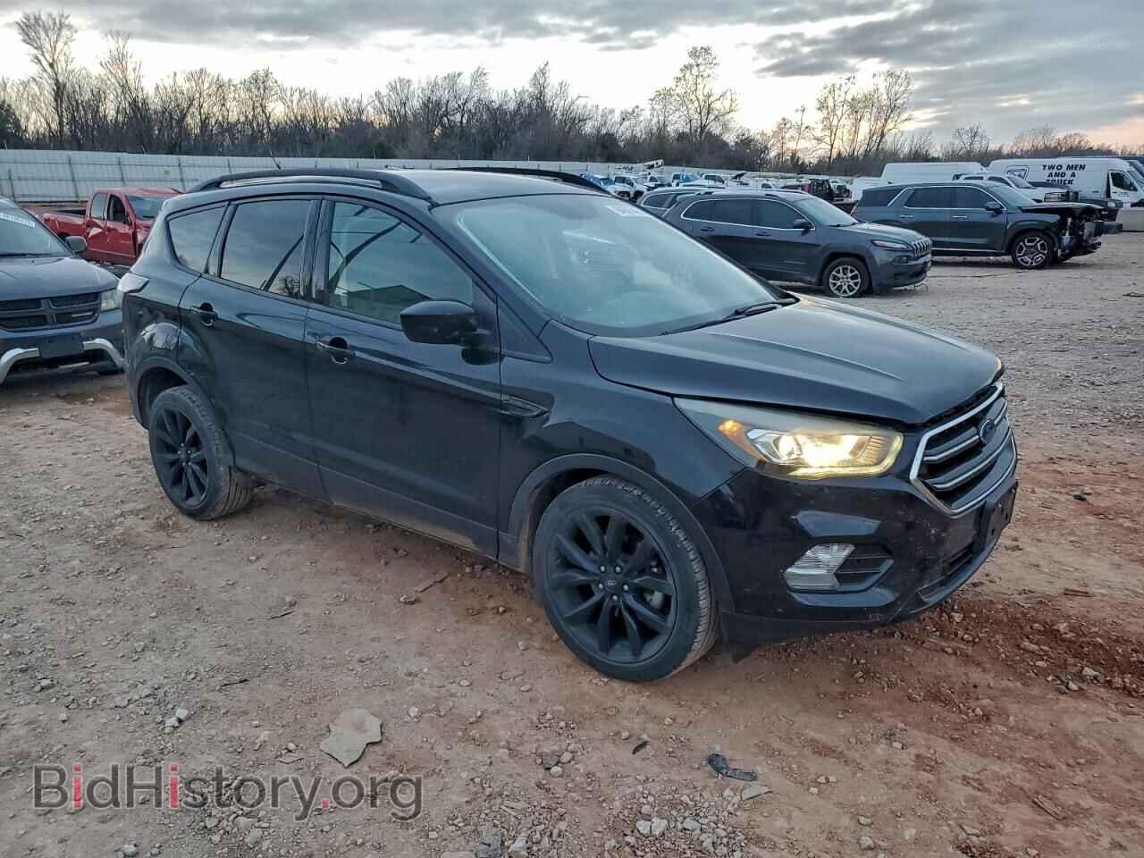 2017 FORD ESCAPE - VIN: 1FMCU0GD1HUC10374 - Фото 4