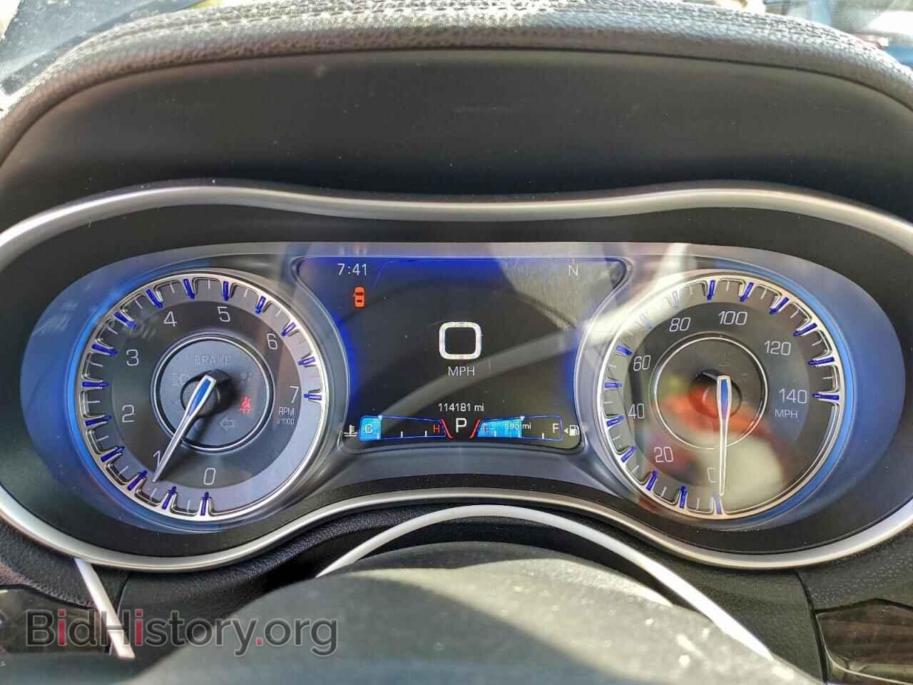 2018 CHRYSLER 300 - VIN: 2C3CCAEG0JH123170 - Фото 9